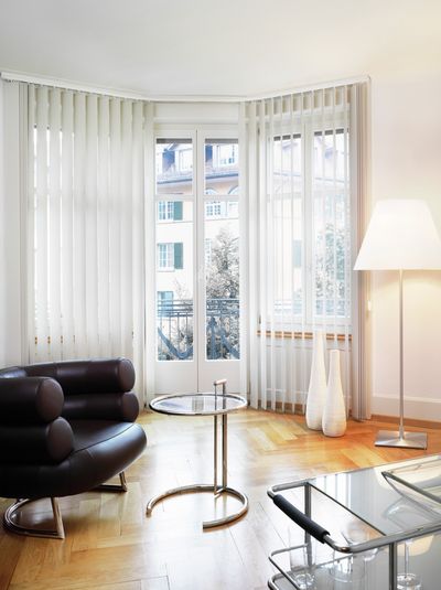 Vertical Blind Systems, SG 2810, Room shot "Private Residence", Bern, Switzerland
