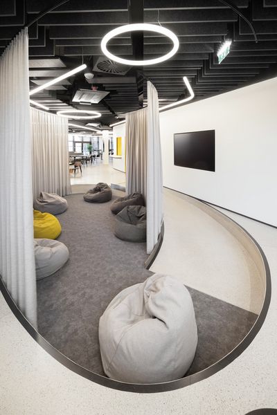 Curtain Systems, SG 6100, Colorama 2 Multicolour, HUBB Biologiezentrum Universität Wien, Vienna, Austria